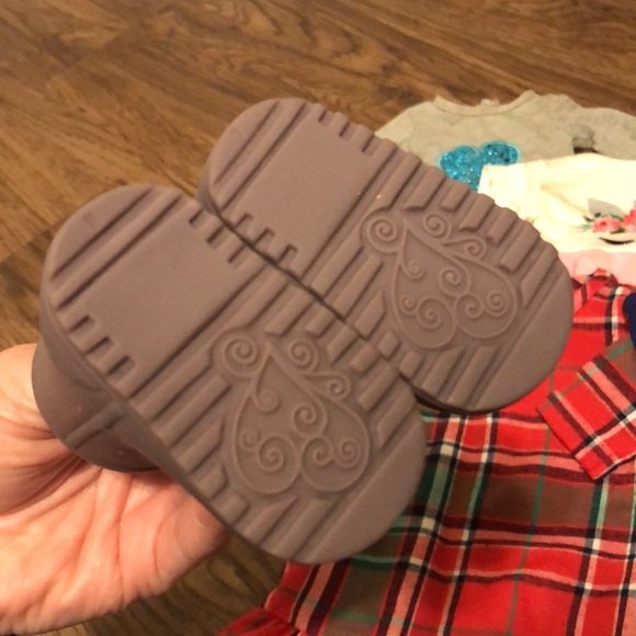 Large doll clothes bundle: nightgown, dress, tunic, cardigan, PJs, dress, tights - Picture 4 of 17